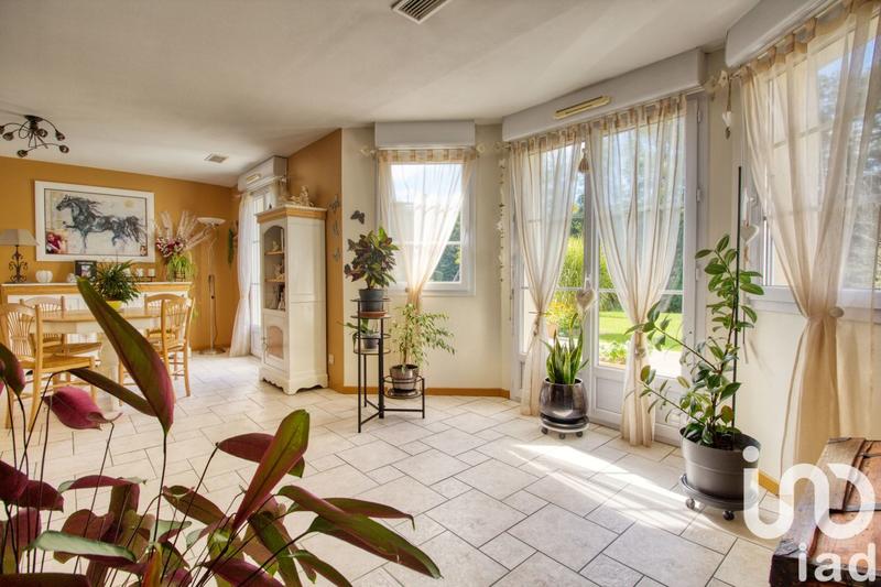 Maison - 140 m² - 6 pièces