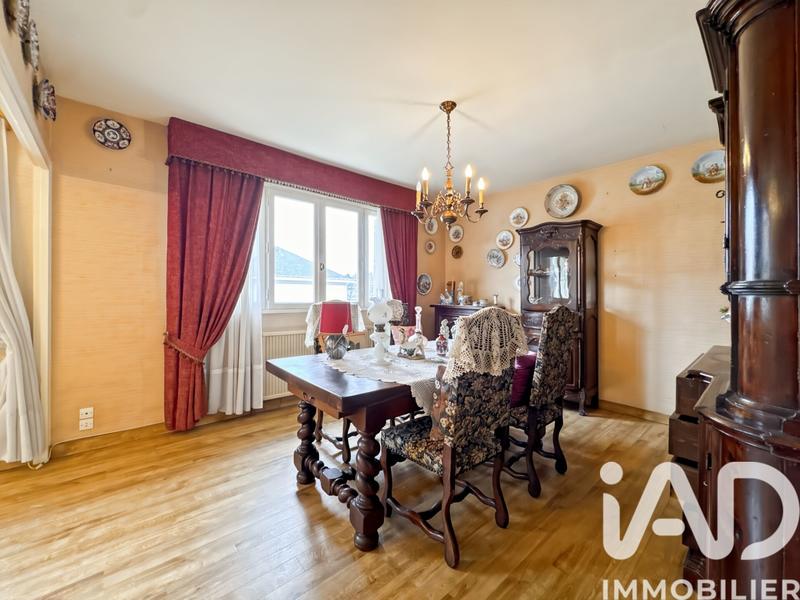 Maison - 94 m² - 4 pièces