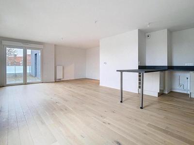 Appartement - 94 m² - 4 pièces