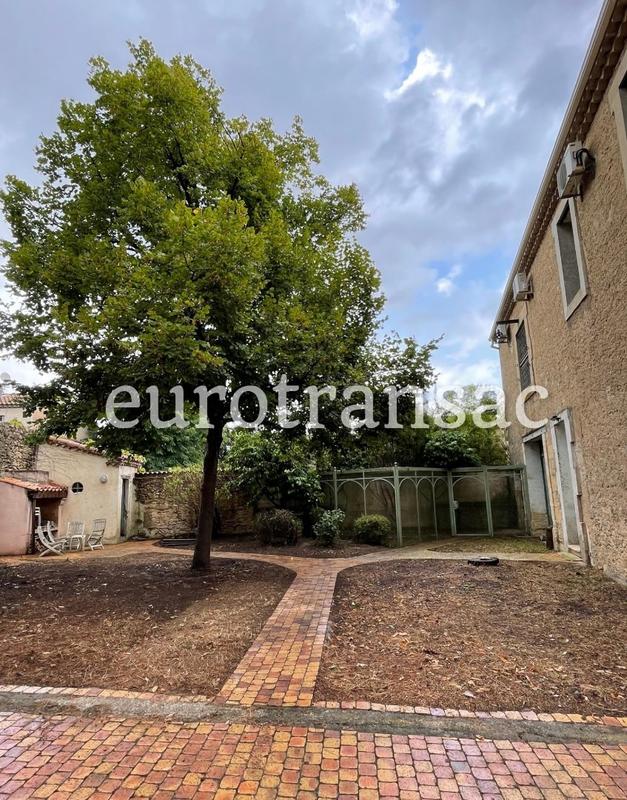 Bureau - 1 540 m² - 18 pièces