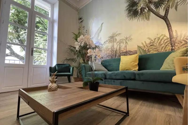 Appartement - 95 m² - 5 pièces