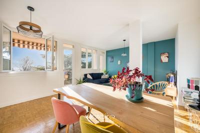 Appartement - 83 m² - 4 pièces