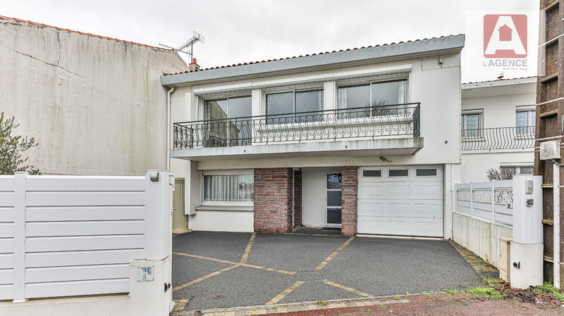 Maison - 147 m² - 5 pièces