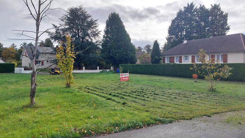 Terrain constructible - 1 114 m²