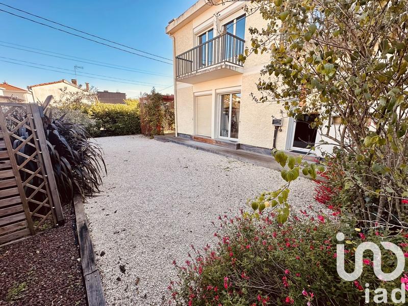 Appartement - 100 m² - 3 pièces