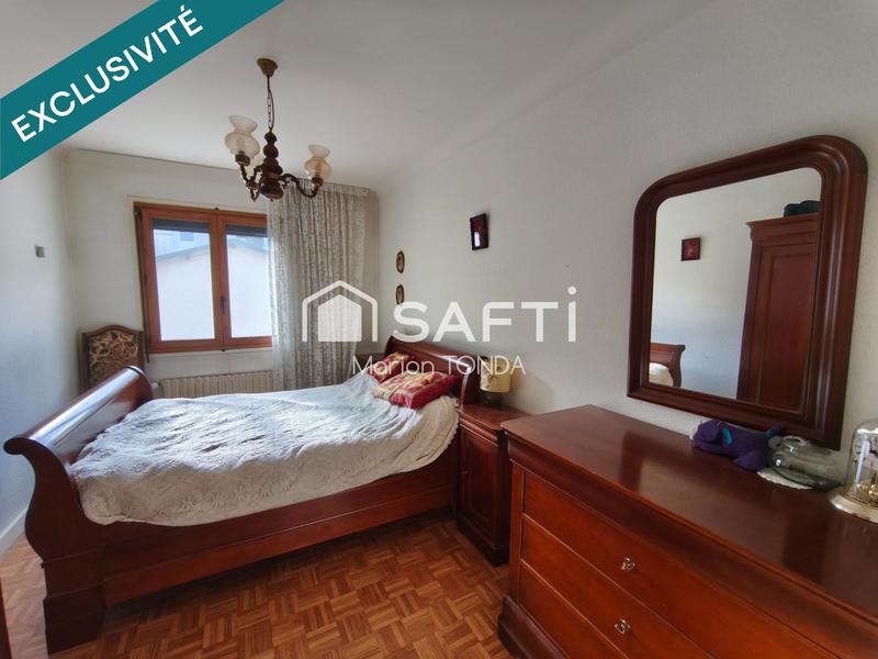 Appartement - 90 m² - 4 pièces