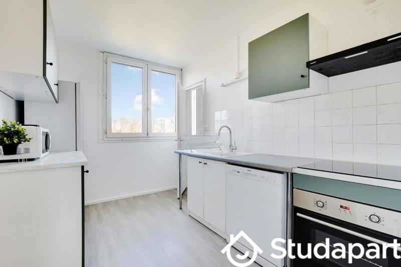 Chambre - 10 m² - 1 pièce