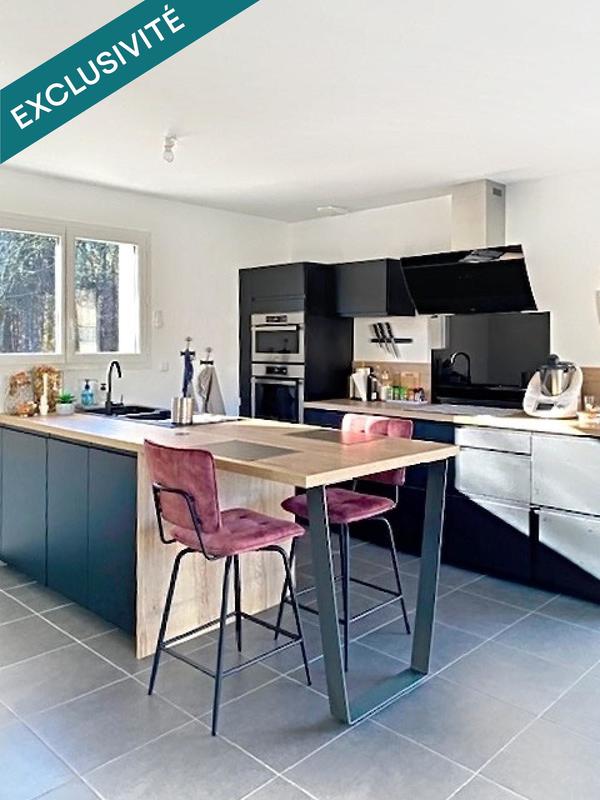 Maison - 100 m² - 5 pièces