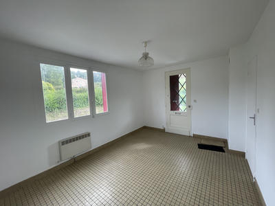 Maison de village - 120 m² - 15 pièces