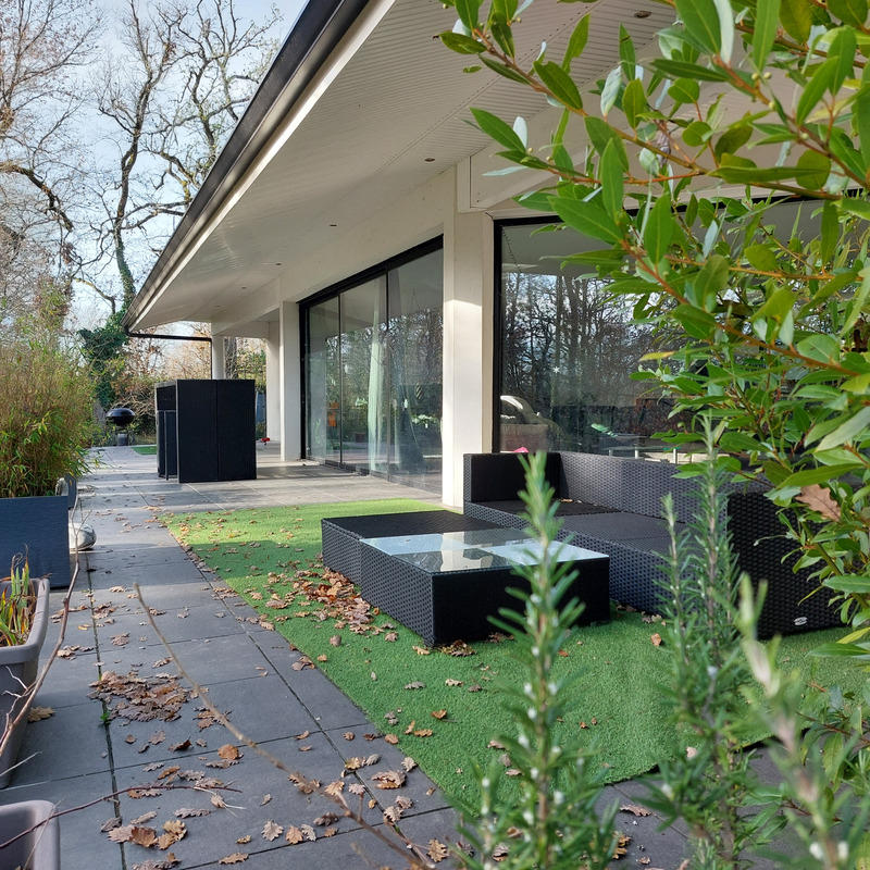 Maison - 216 m² - 7 pièces