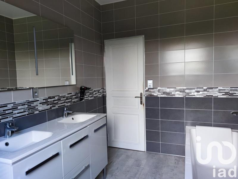 Maison - 164 m² - 7 pièces