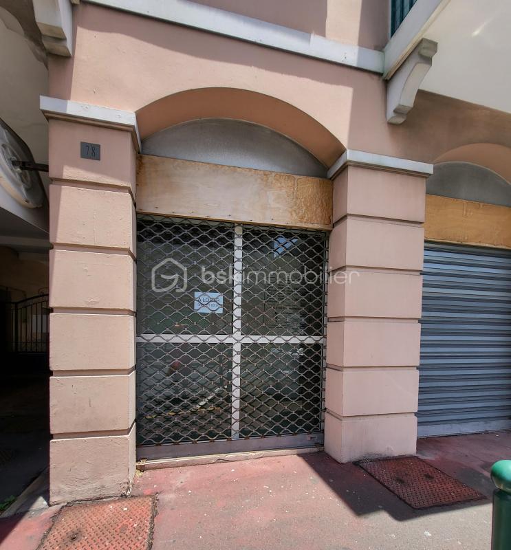 Local commercial - 50 m² - 1 pièce