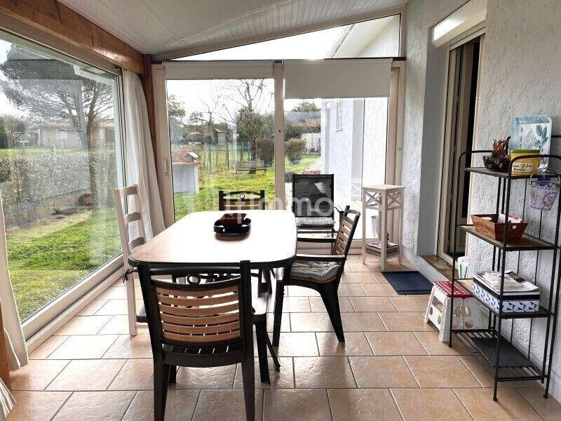 Maison - 127 m² - 8 pièces