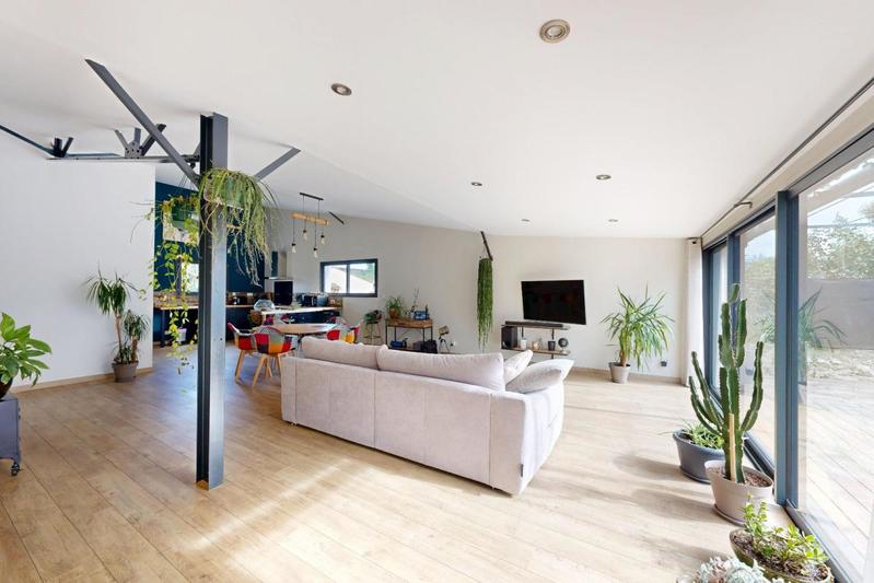 Maison - 140 m² - 6 pièces