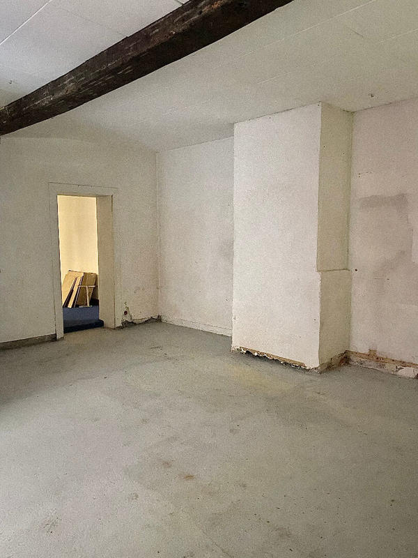 Immeuble - 6 pièces