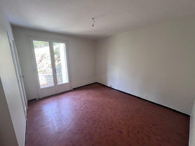 Maison traditionnelle - 175 m² - 6 pièces