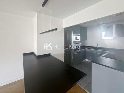 Appartement - 89 m² - 3 pièces