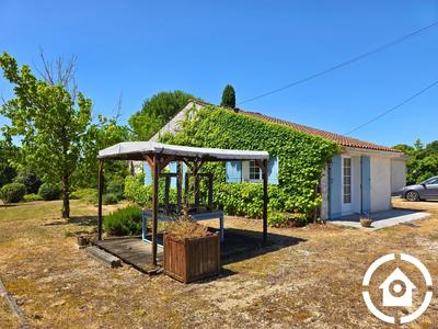 Maison - 179 m² - 8 pièces