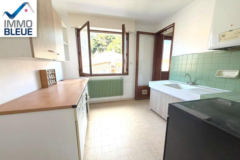 Appartement - 64 m² - 4 pièces