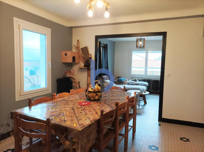 Maison - 101 m² - 6 pièces