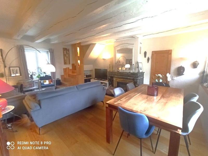 Maison - 198 m² - 8 pièces