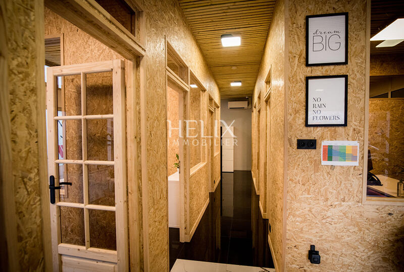 Local commercial - 70 m² - 7 pièces