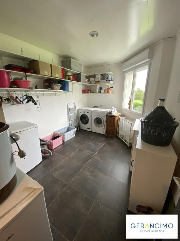 Maison - 216 m² - 8 pièces