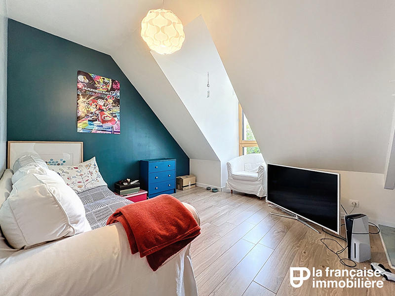 Maison - 153 m² - 8 pièces