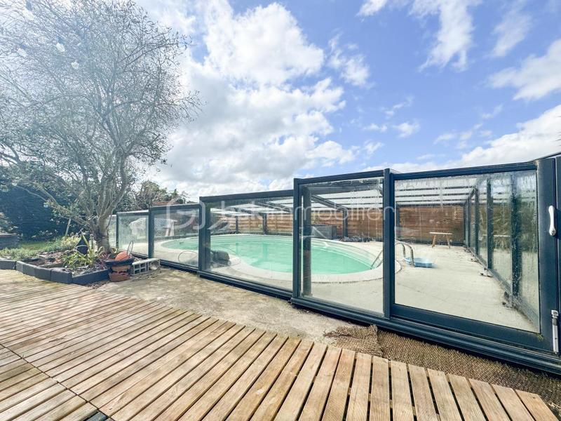 Maison traditionnelle - 114 m² - 6 pièces