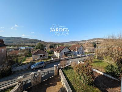 Maison - 162 m² - 6 pièces