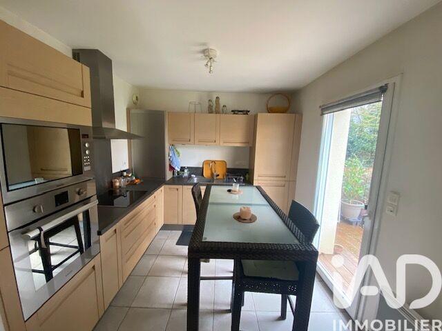 Maison - 83 m² - 4 pièces