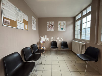 Local d'activités - 62 m² - 3 pièces