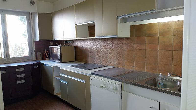 Appartement - 90 m² - 4 pièces