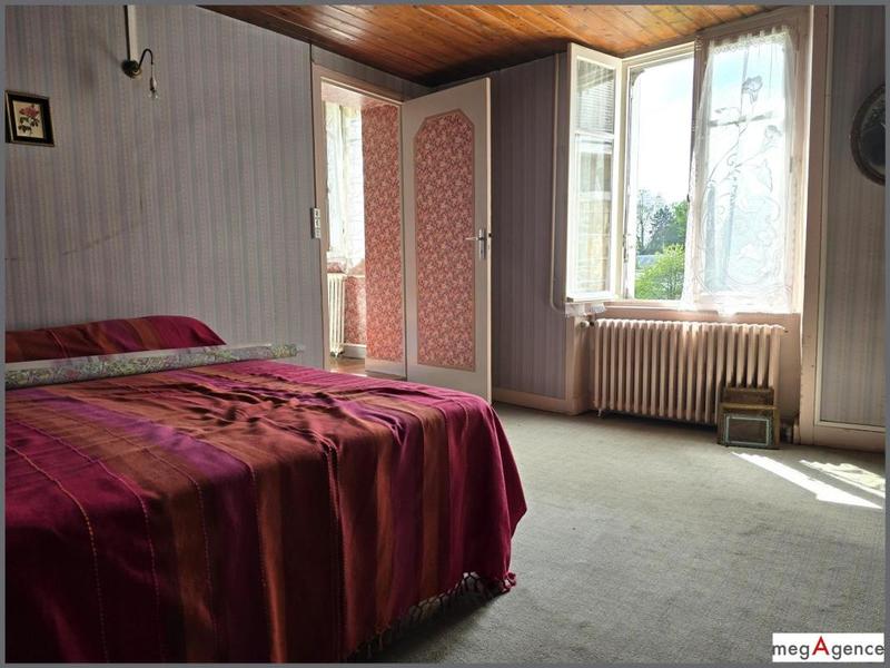 Maison - 105 m² - 6 pièces