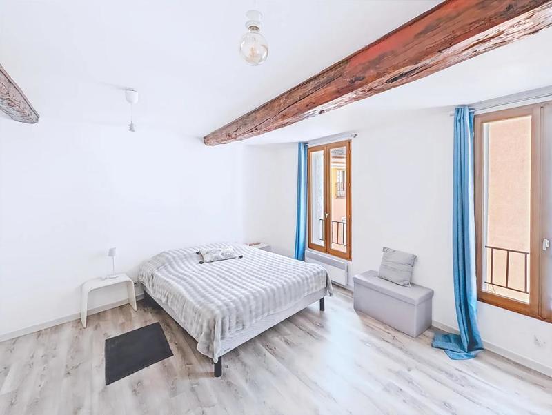 Appartement - 96 m² - 4 pièces