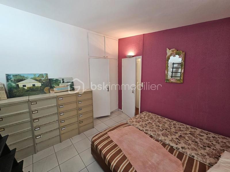 Maison - 226 m² - 4 pièces