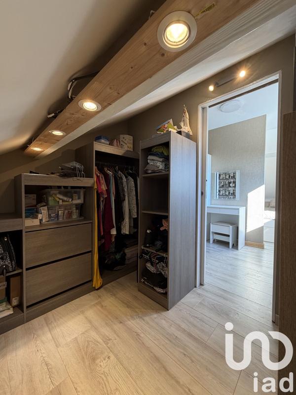 Maison - 141 m² - 5 pièces