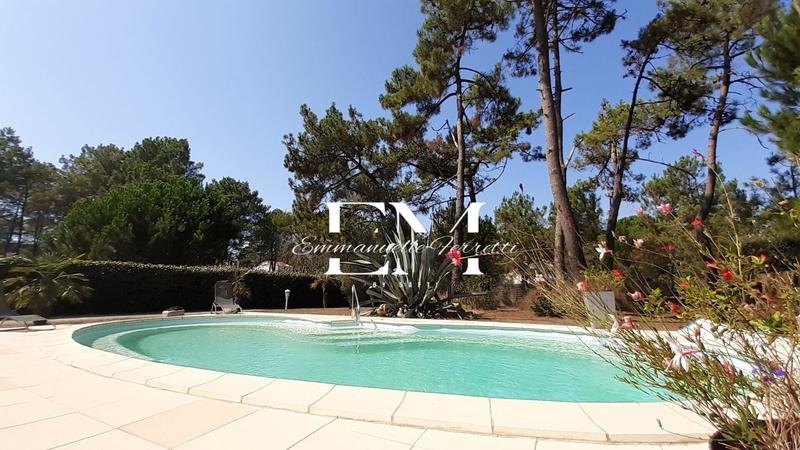 Villa - 160 m² - 7 pièces