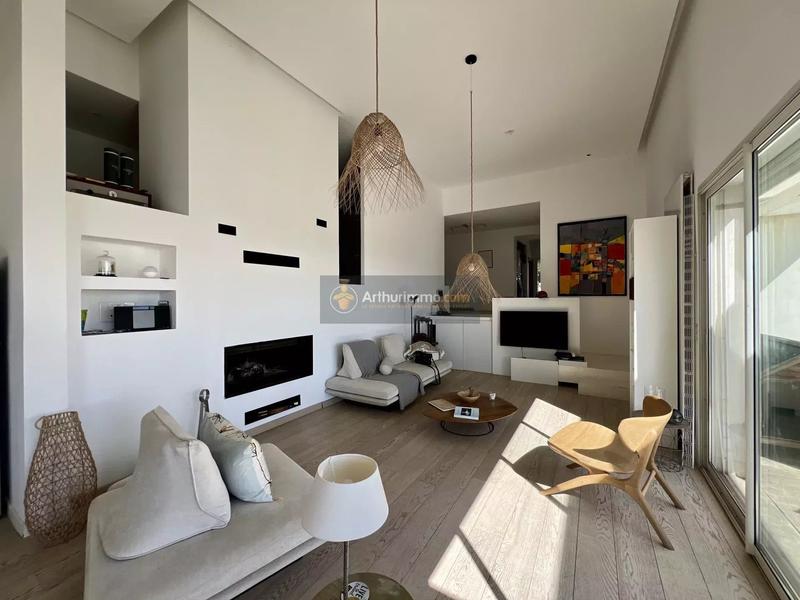 Maison - 185 m² - 6 pièces