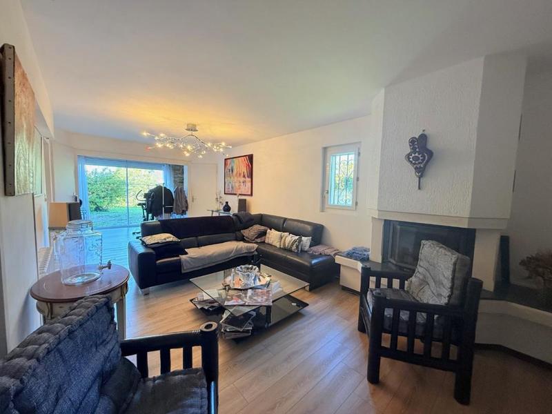 Maison - 160 m² - 8 pièces