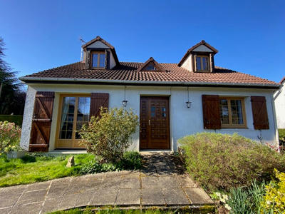 Maison - 100 m² - 6 pièces