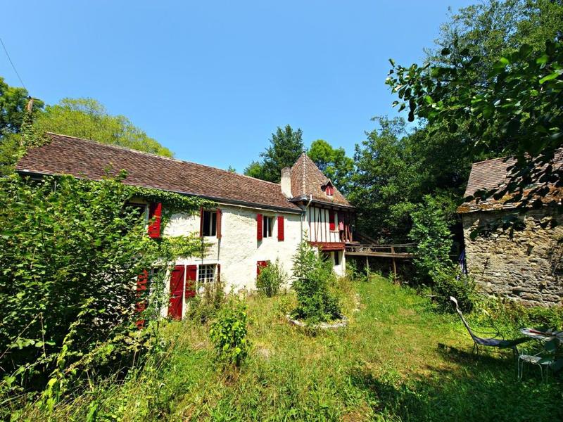 Moulin - 125 m² - 5 pièces