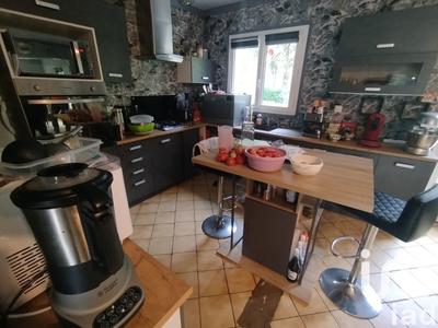 Maison - 123 m² - 5 pièces