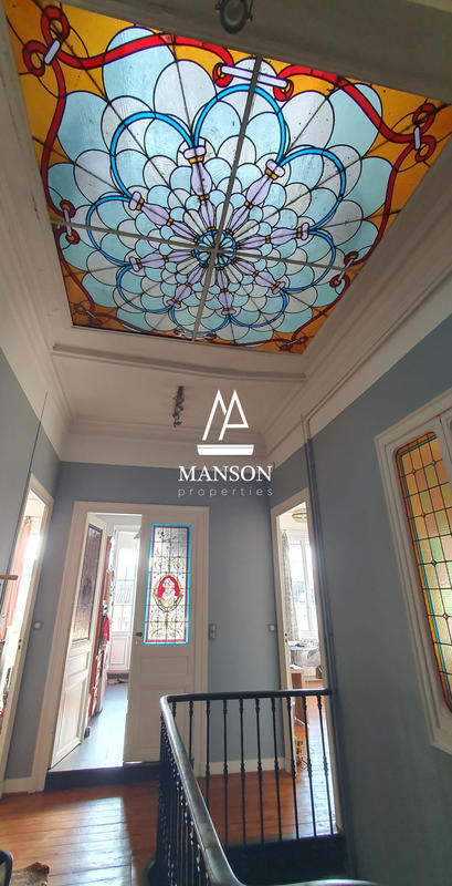 Appartement - 128 m² - 5 pièces