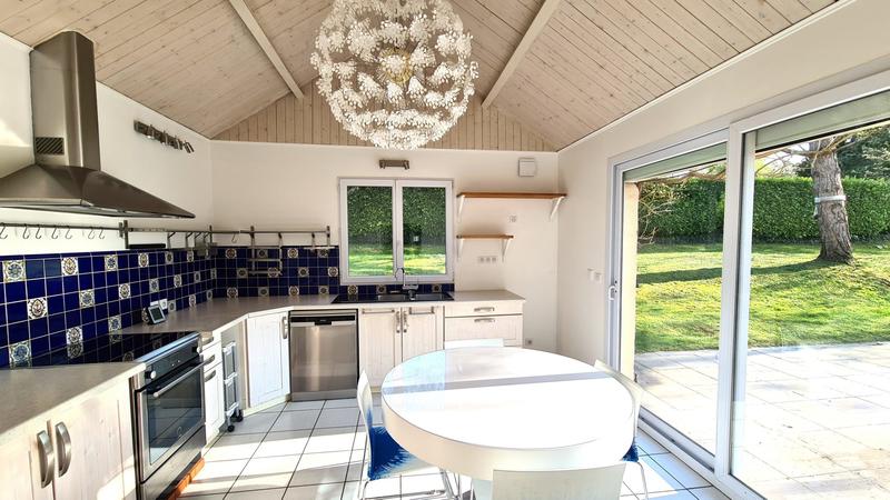 Maison - 145 m² - 6 pièces