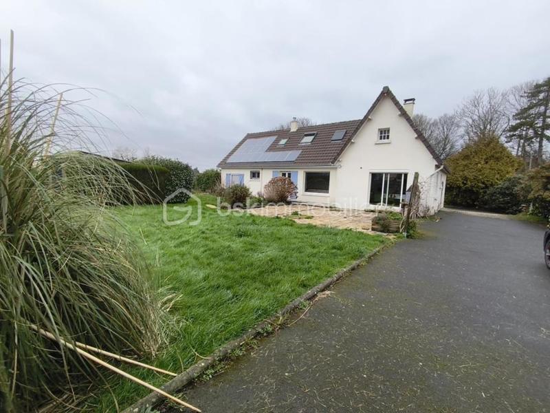 Pavillon - 145 m² - 7 pièces