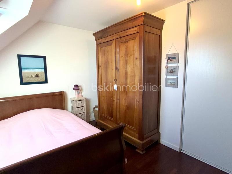 Maison traditionnelle - 105 m² - 5 pièces