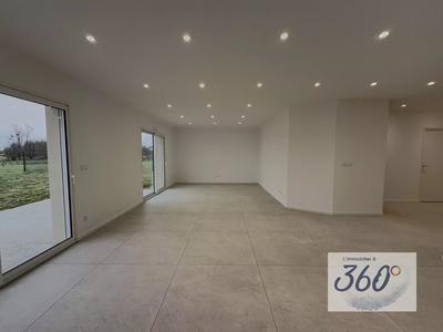 Maison - 101 m² - 5 pièces