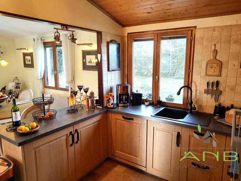 Maison - 96 m² - 4 pièces