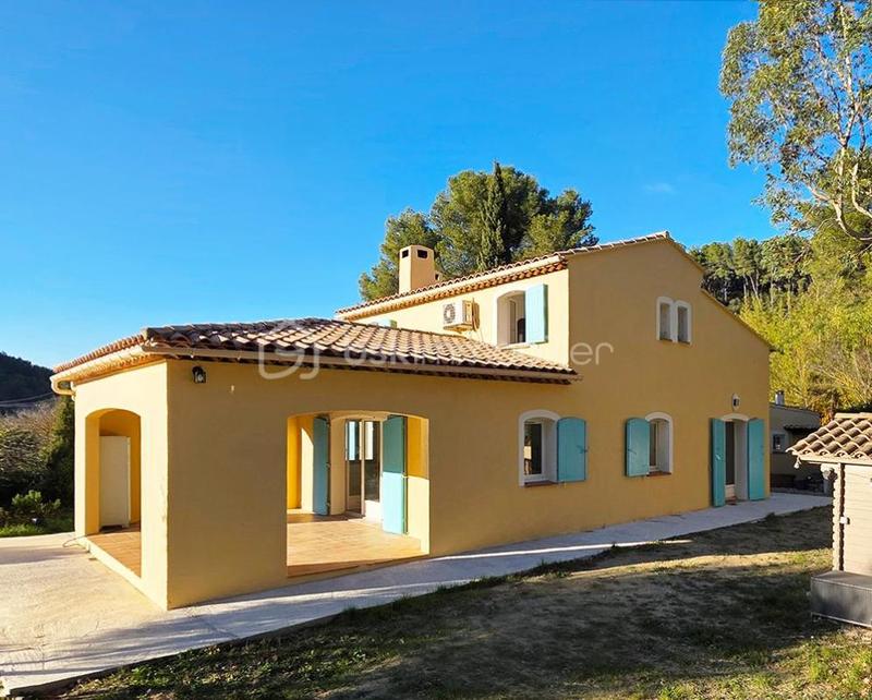 Maison - 157 m² - 7 pièces